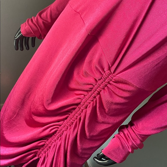 NINA PARKER Elegant Pink Ruched Dress NWTs - Picture 15 of 15